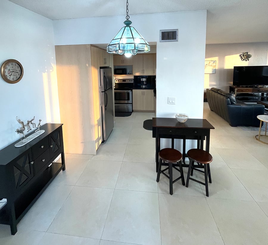 Furnished Finder property 812901_1 photo 14