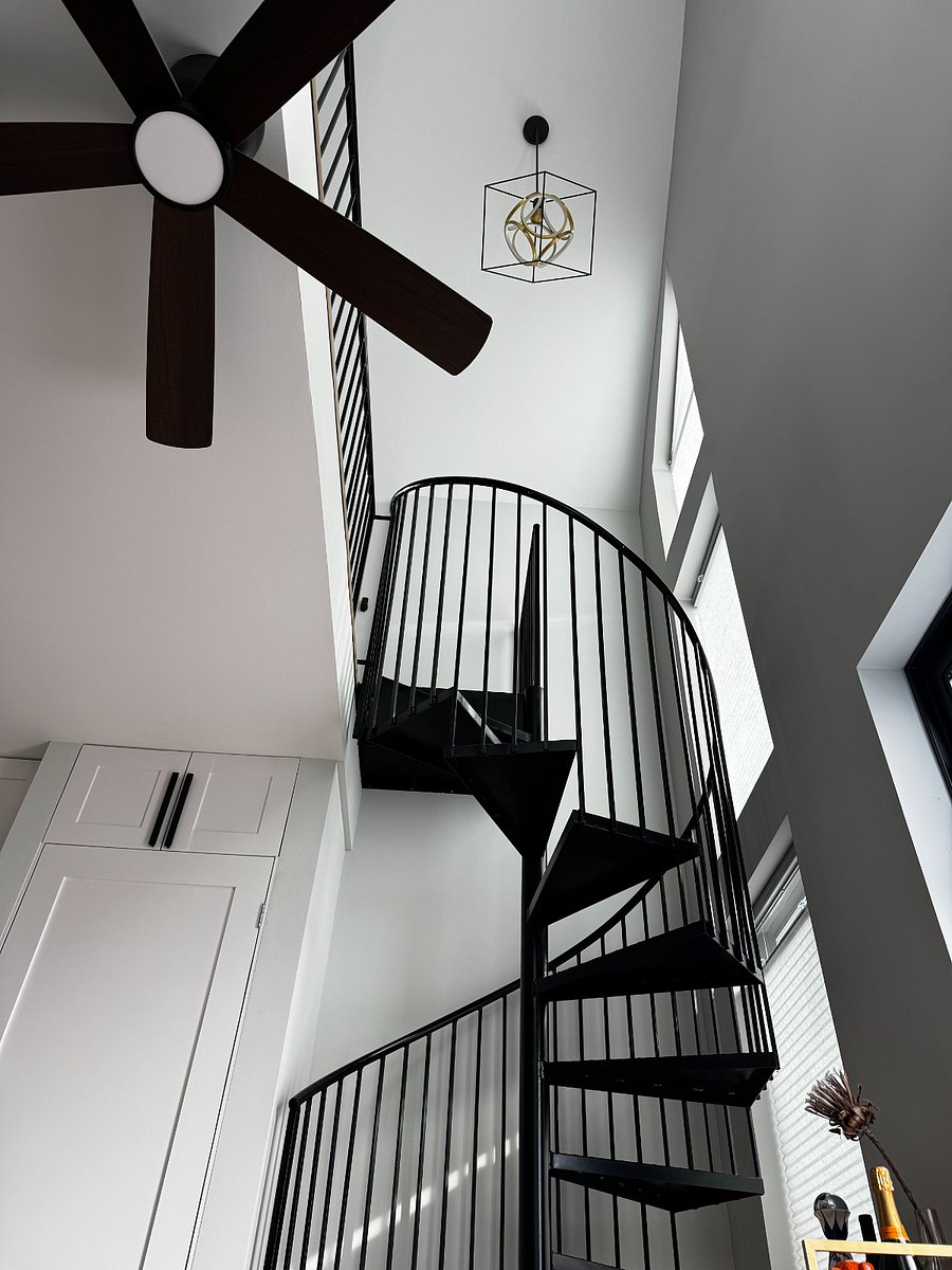 Spiral staircase