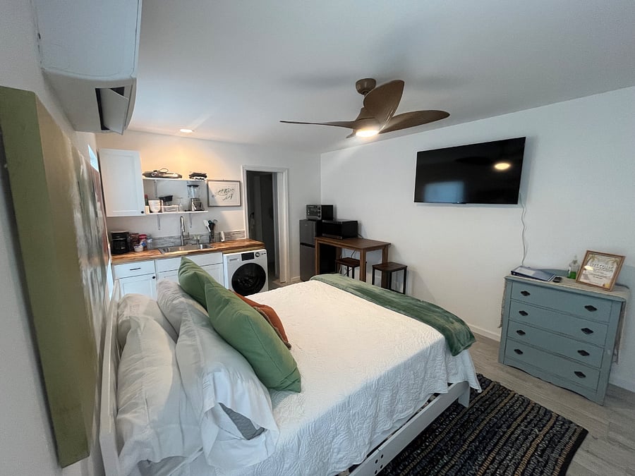 Furnished Finder property 812926_1 photo 21