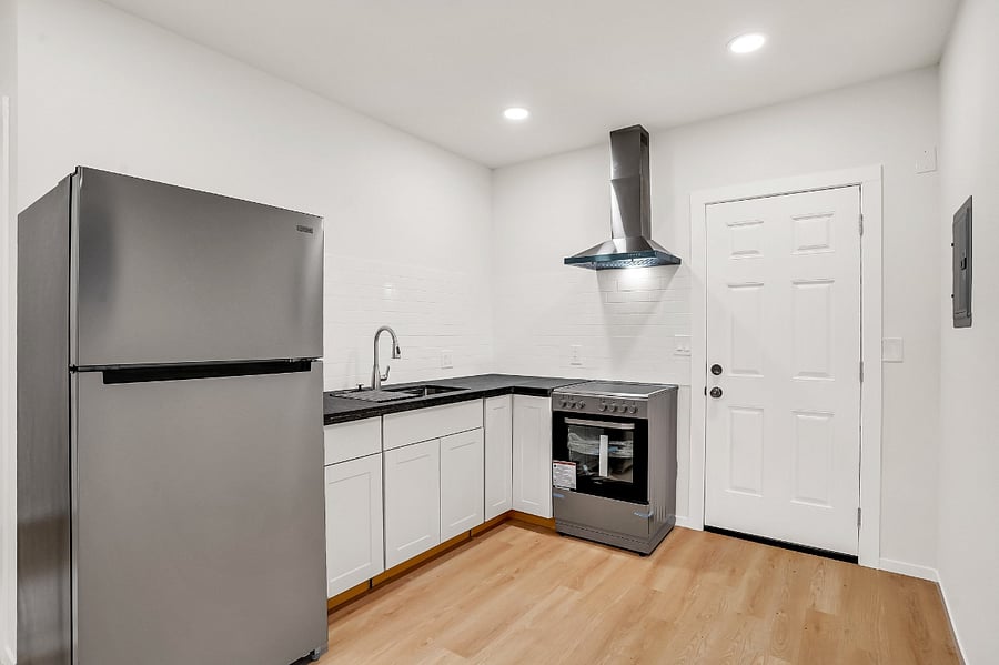 Furnished Finder property 812968_1 photo 6