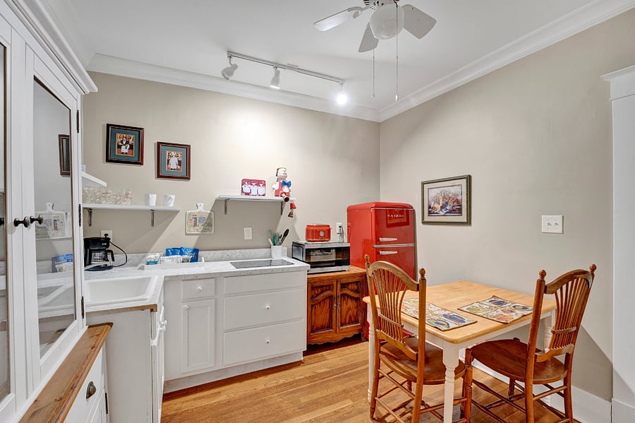 Furnished Finder property 812982_1 photo 2