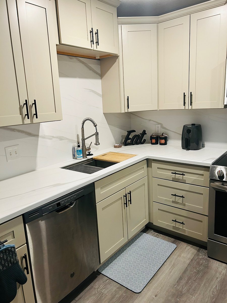 Furnished Finder property 812986_1 photo 9