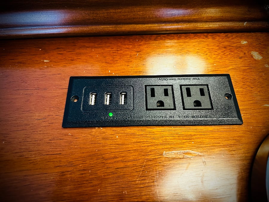 Furnished Finder property 813010_1 photo 9