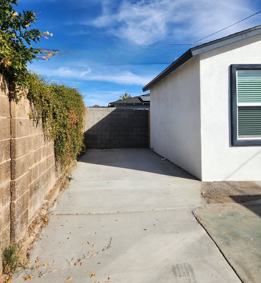 This is the reserved parking space for the casita's tenant. It is immediately next to the casita. You will have your vehicle parked next to you.
