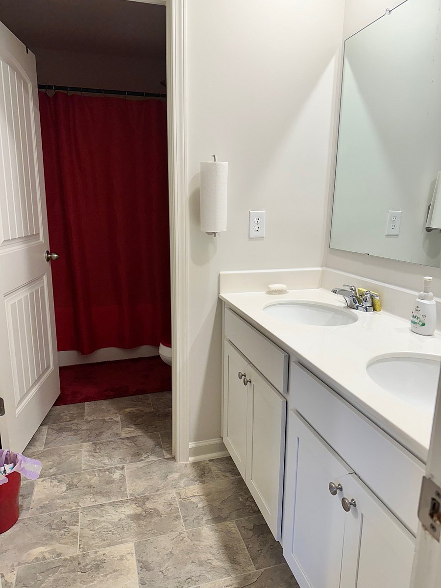 Furnished Finder property 813038_2 photo 6