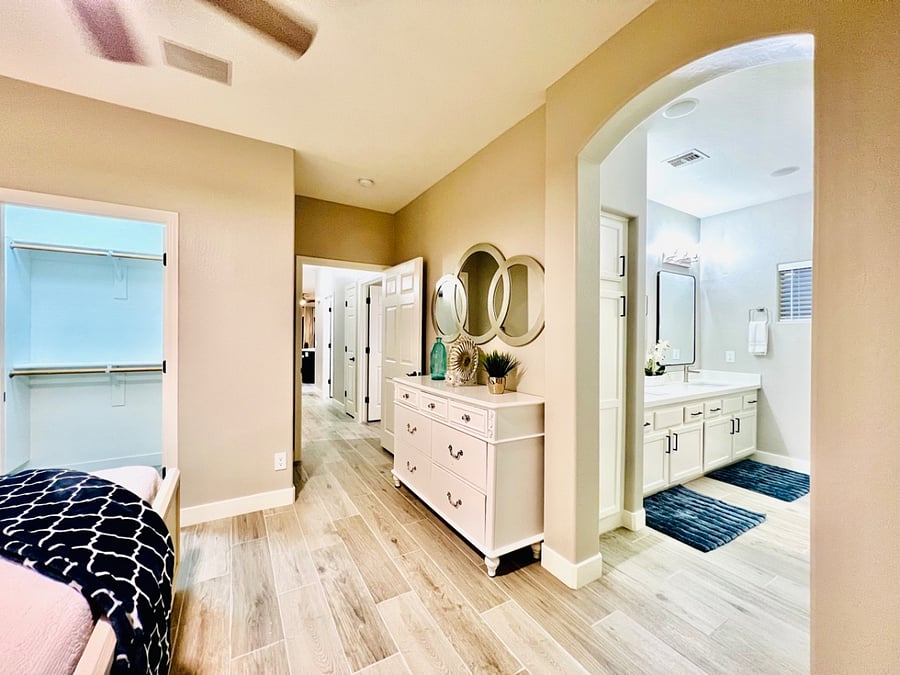 Furnished Finder property 813081_1 photo 11