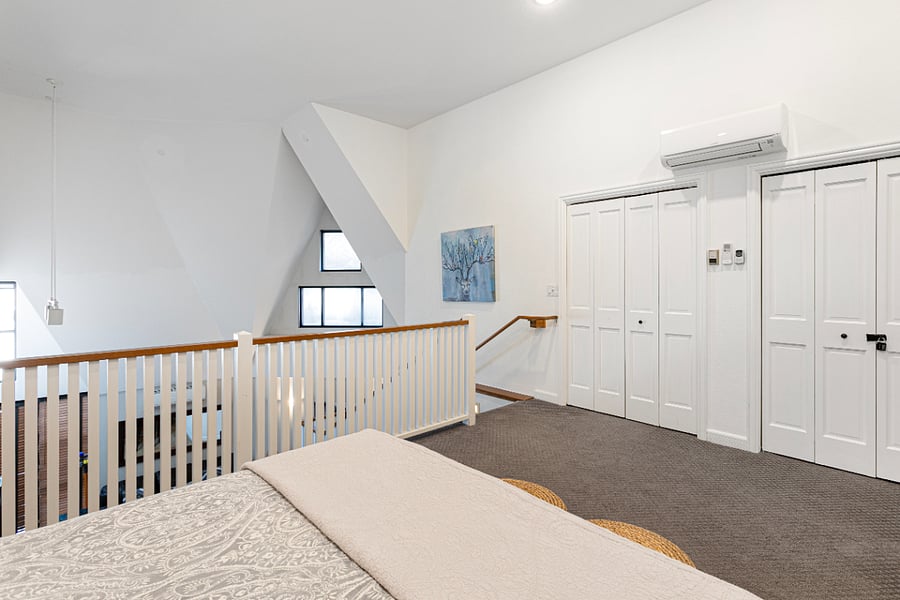 Furnished Finder property 813105_1 photo 13