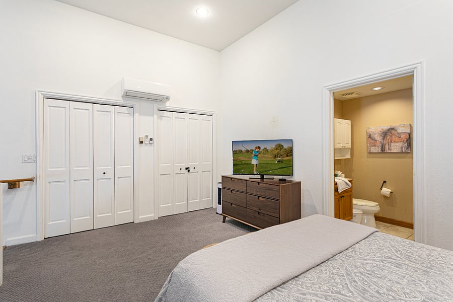 Furnished Finder property 813105_1 photo 14