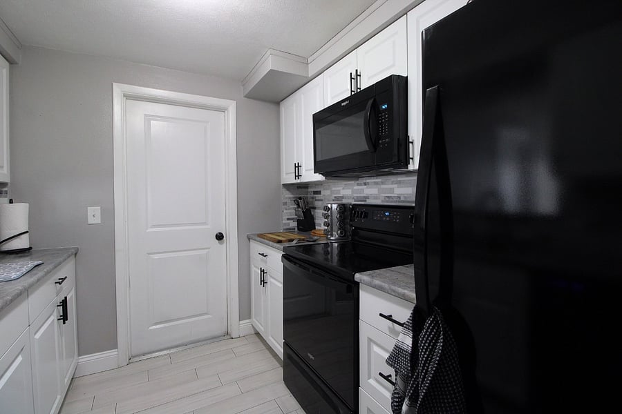 Furnished Finder property 813108_1 photo 6