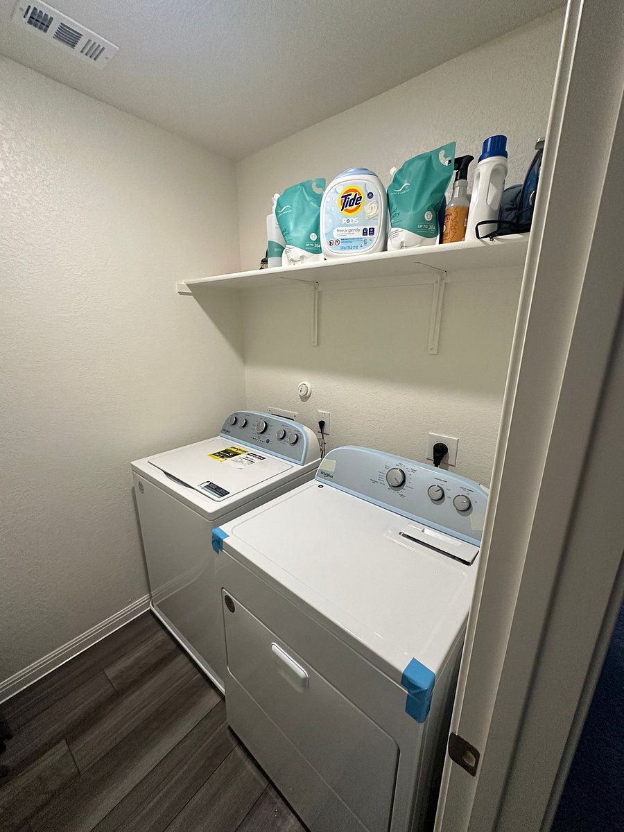 Furnished Finder property 813137_1 photo 9