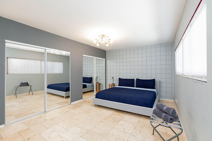 Furnished Finder property 813170_1 photo 5