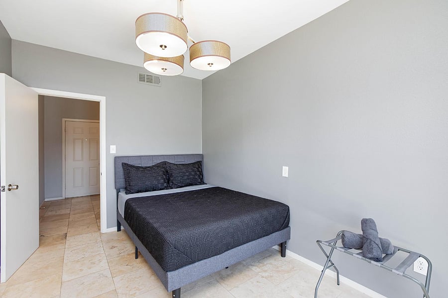 Furnished Finder property 813170_1 photo 24