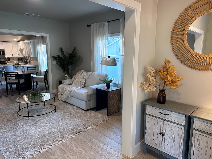 Furnished Finder property 813179_1 photo 13