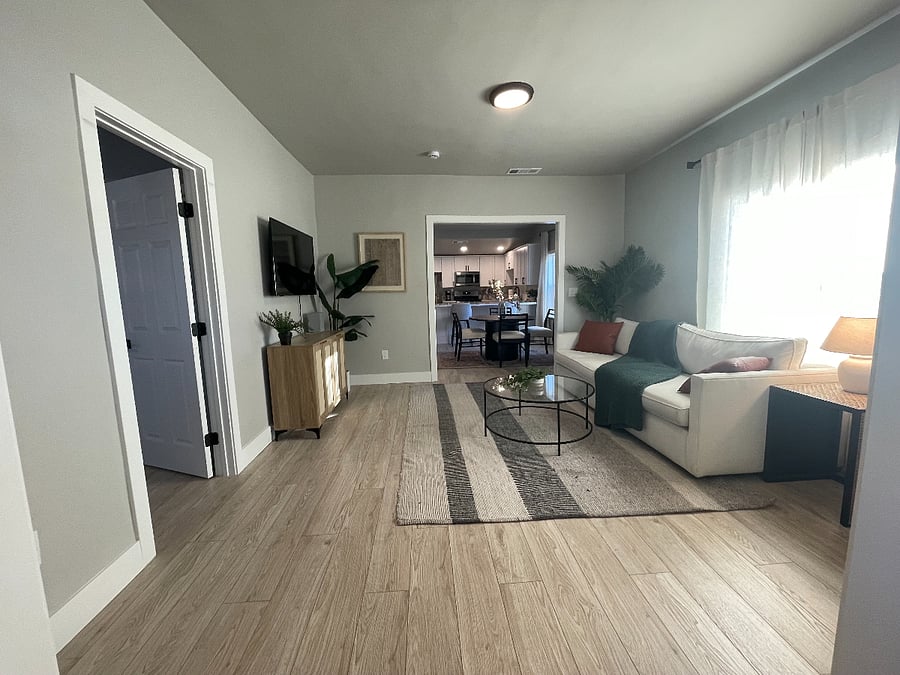 Furnished Finder property 813179_1 photo 4