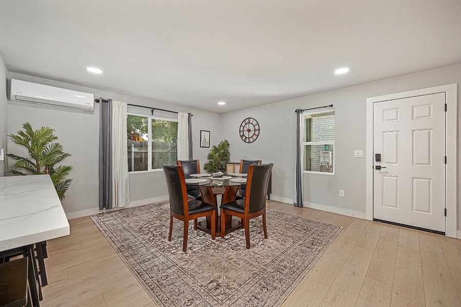 Furnished Finder property 813179_1 photo 3
