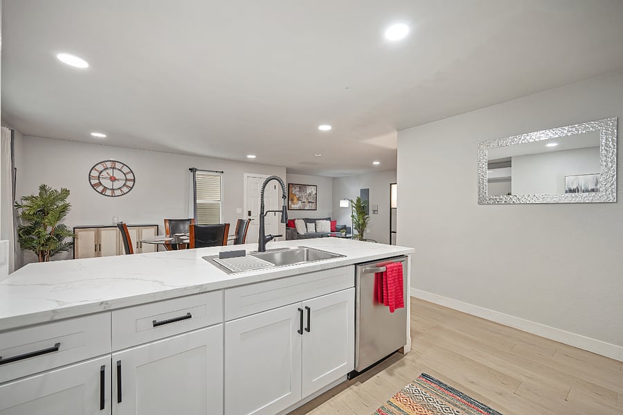 Furnished Finder property 813179_1 photo 18