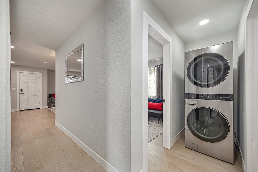 Furnished Finder property 813179_1 photo 33