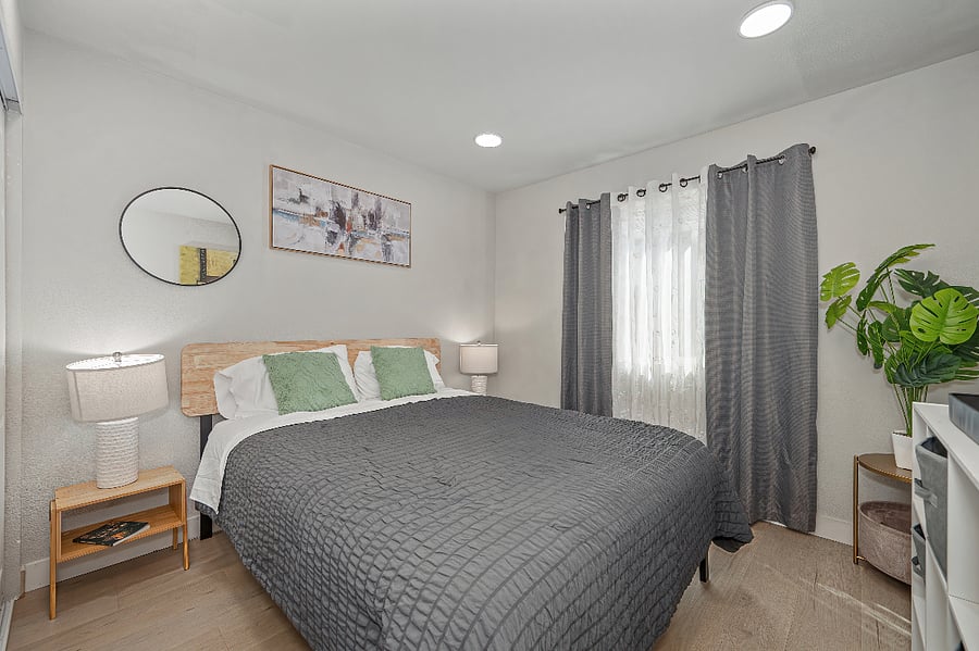 Furnished Finder property 813179_1 photo 32