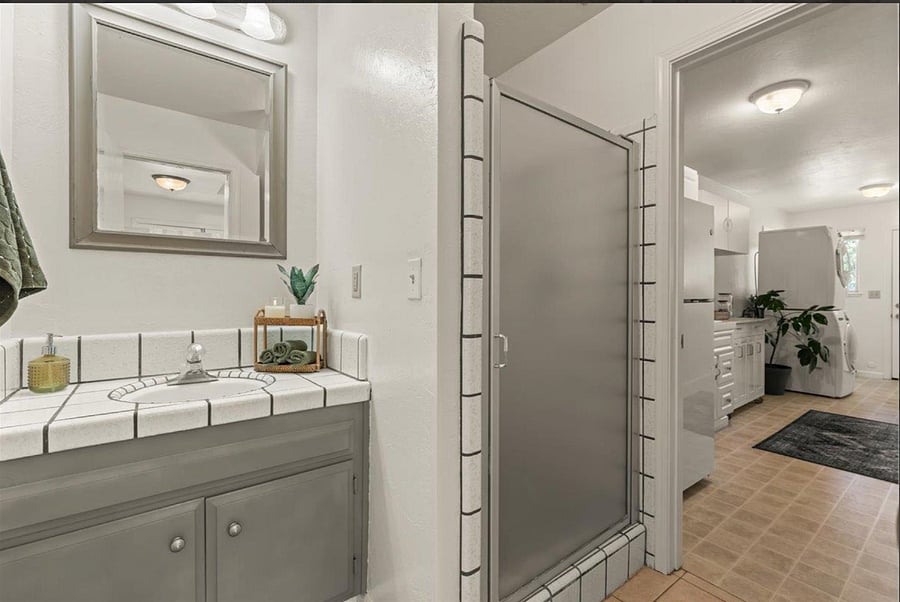 Furnished Finder property 813218_1 photo 11