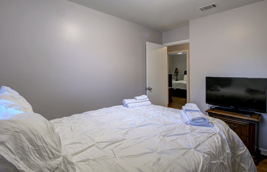 Furnished Finder property 813239_1 photo 13