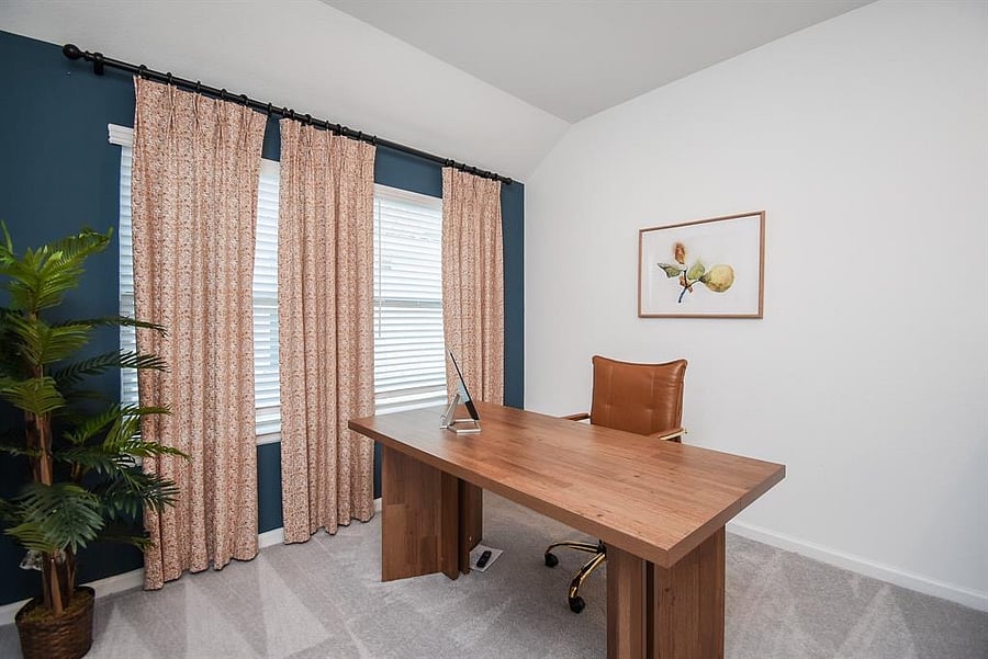 Furnished Finder property 813287_1 photo 15
