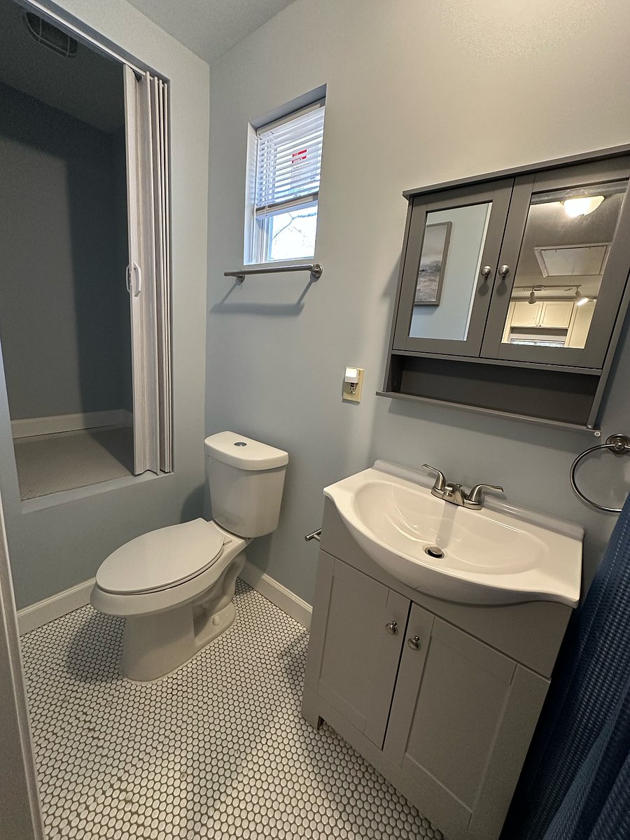 Furnished Finder property 813296_1 photo 3