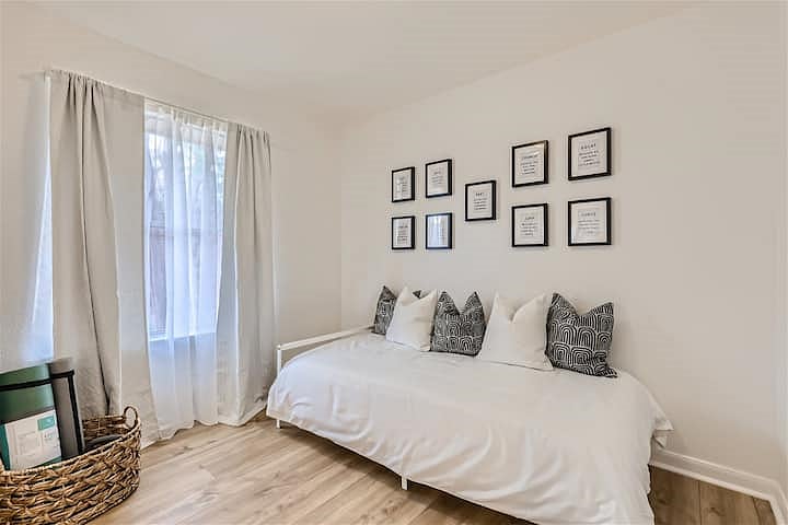 Furnished Finder property 813304_1 photo 18