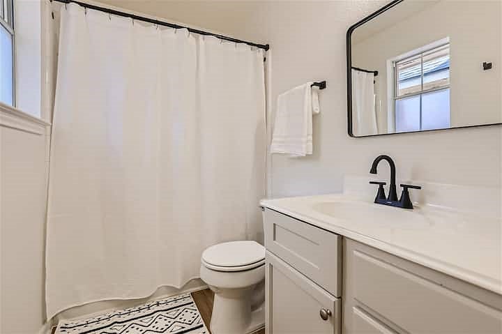 Furnished Finder property 813304_1 photo 24