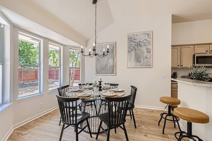 Furnished Finder property 813304_1 photo 14