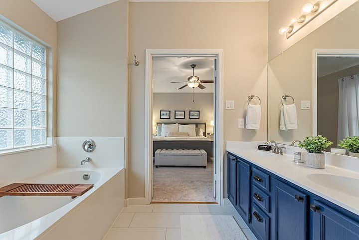 Furnished Finder property 813305_1 photo 28