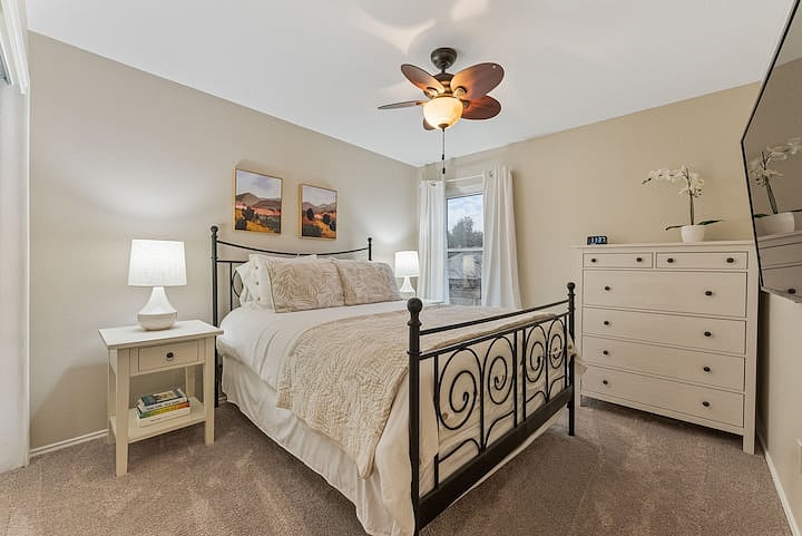 Furnished Finder property 813305_1 photo 22