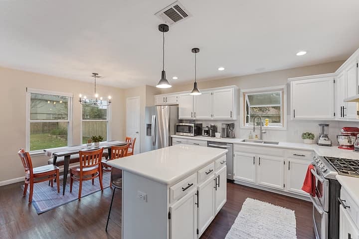 Furnished Finder property 813305_1 photo 10