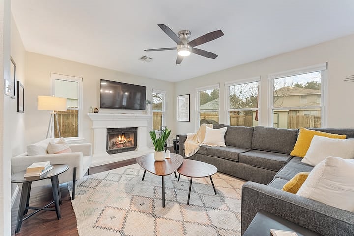 Furnished Finder property 813305_1 photo 4
