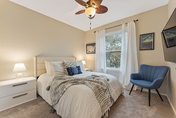 Furnished Finder property 813305_1 photo 26