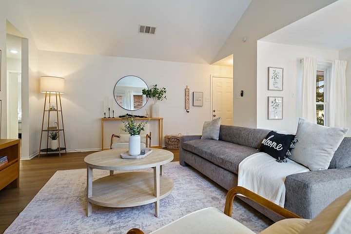 Furnished Finder property 813306_1 photo 6