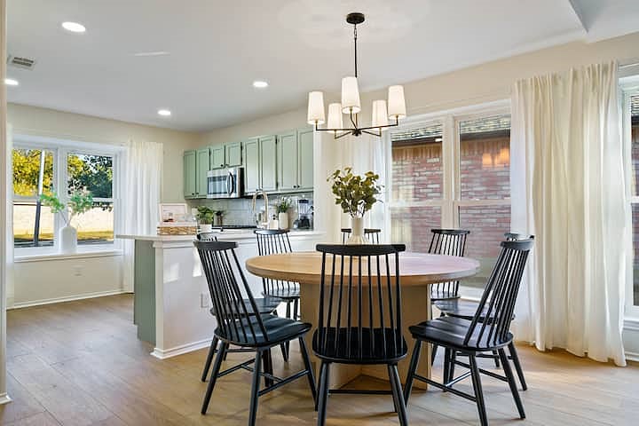 Furnished Finder property 813306_1 photo 11