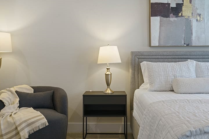 Furnished Finder property 813307_1 photo 28