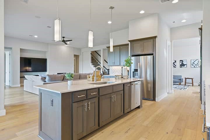 Furnished Finder property 813307_1 photo 16