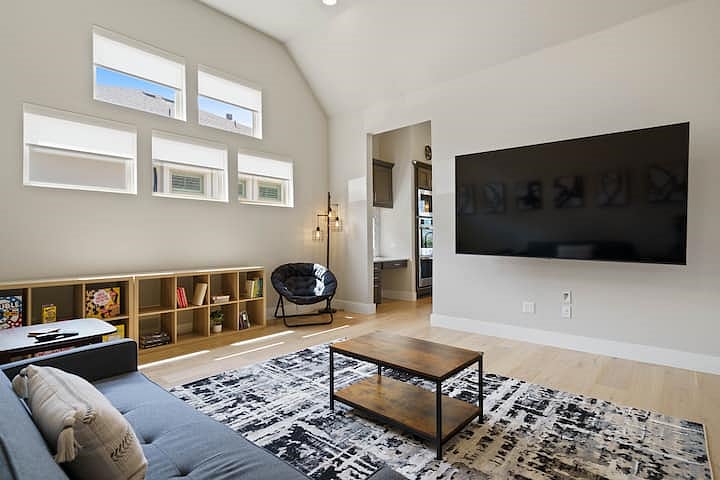 Furnished Finder property 813307_1 photo 14