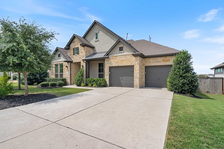 Furnished Finder property 813307_1 photo 2