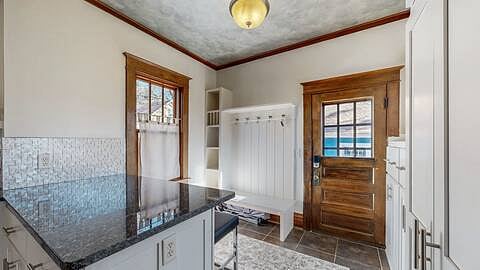 Furnished Finder property 813321_1 photo 4