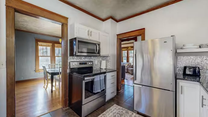 Furnished Finder property 813321_1 photo 6