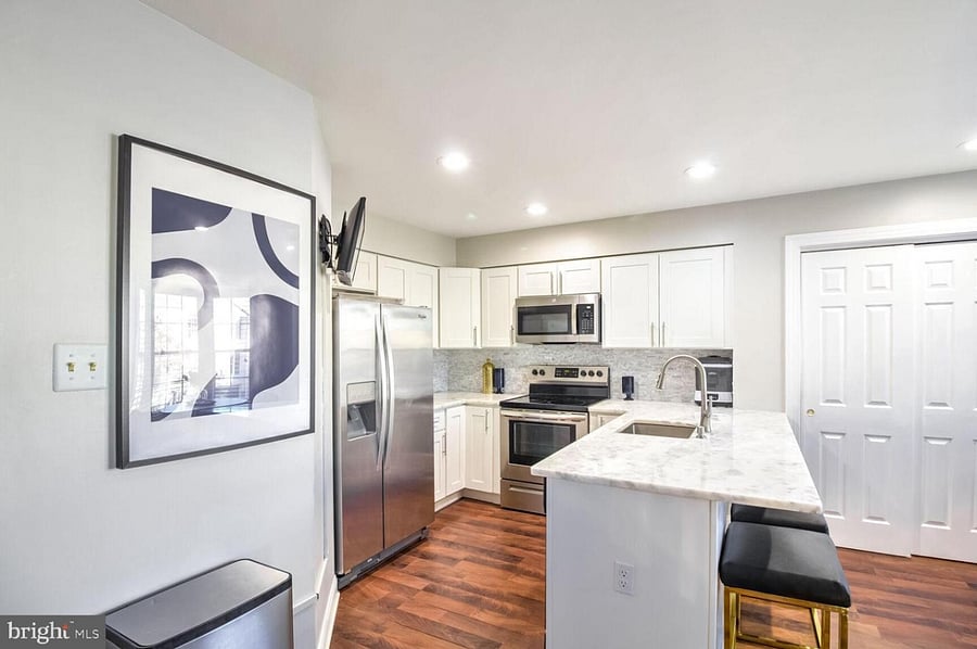 Furnished Finder property 813325_1 photo 12