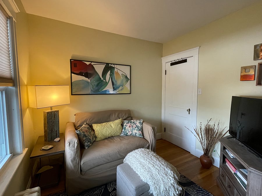 Exclusive use of private sitting room with smart TV, love seat, ottoman