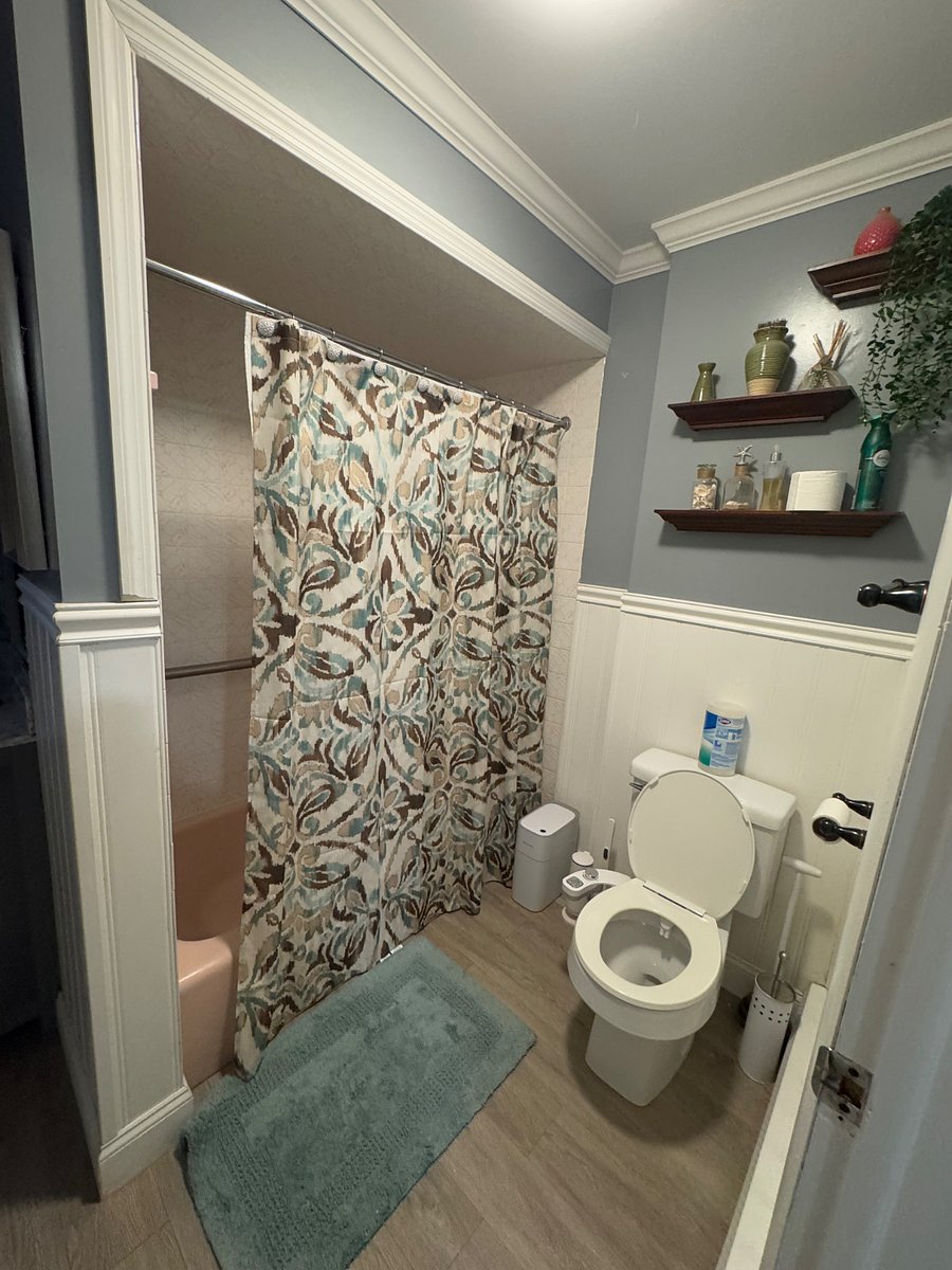 Bathroom upstairs