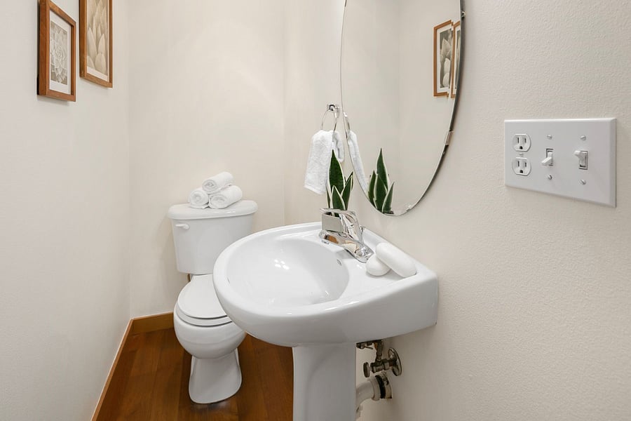 Powder room (shared) on 2nd level