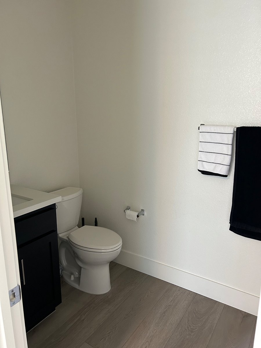 Furnished Finder property 813371_1 photo 6