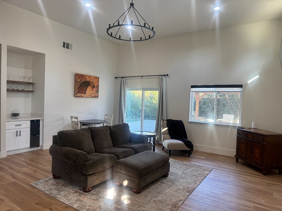 Furnished Finder property 813395_1 photo 1