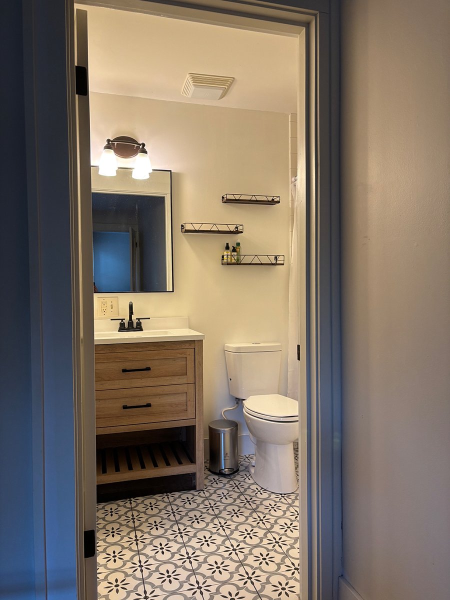 Furnished Finder property 813396_1 photo 15