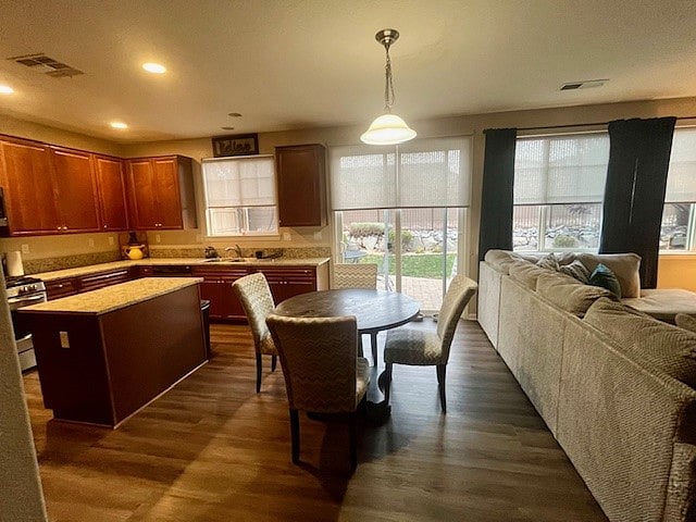 Furnished Finder property 813401_1 photo 6